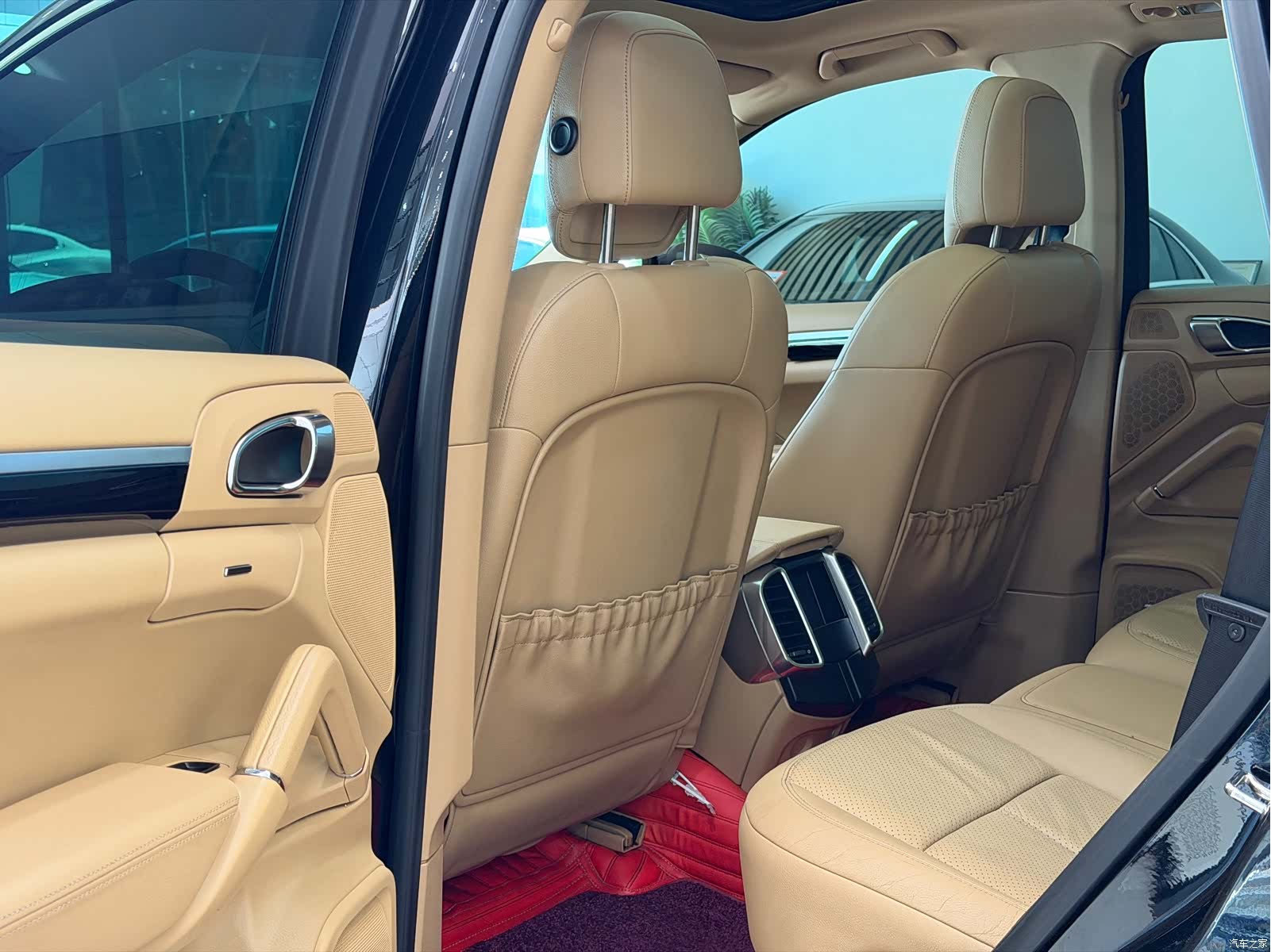 Porsche Cayenne, 2013 10