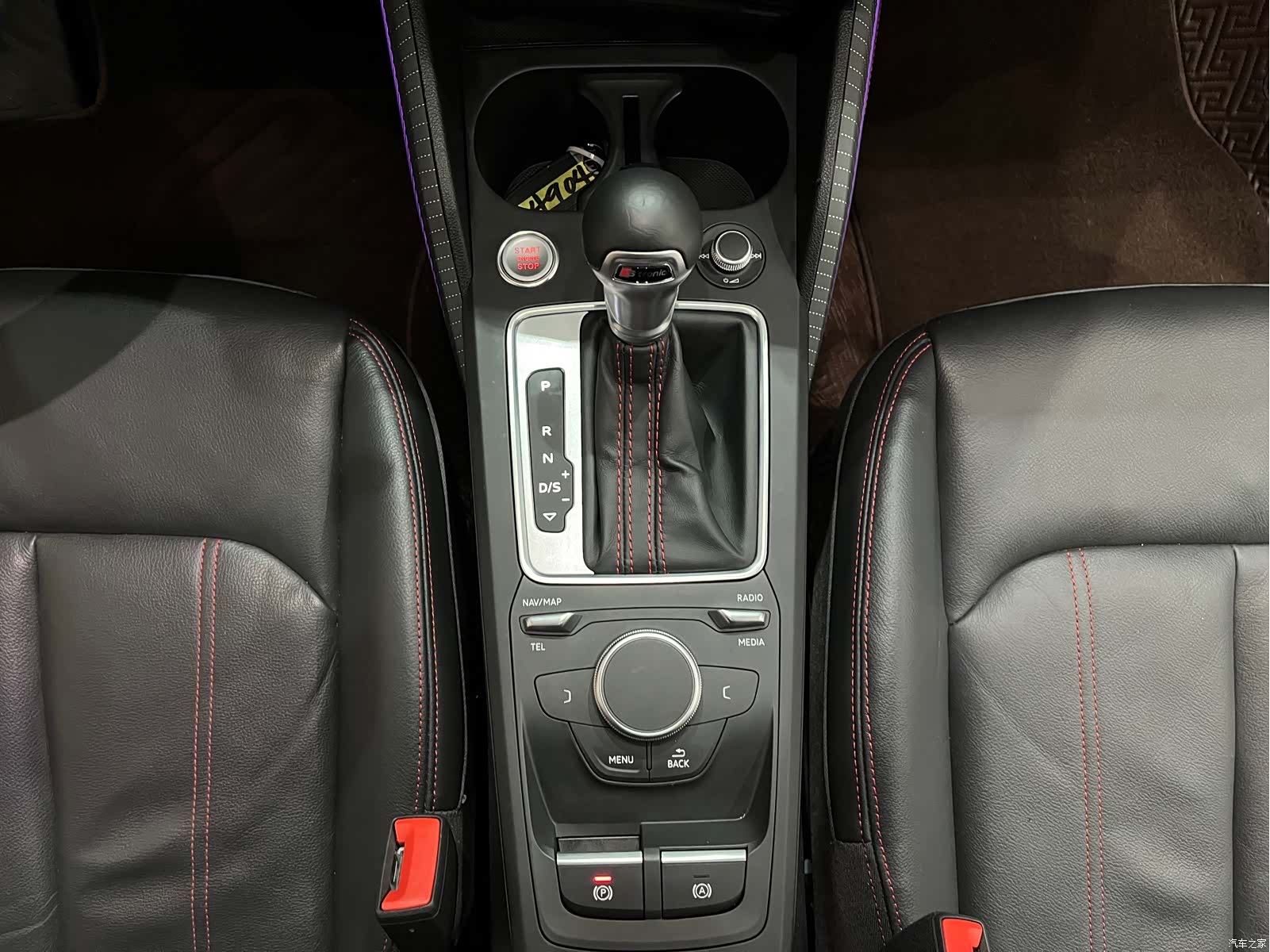 Audi Q2L, 2022 16