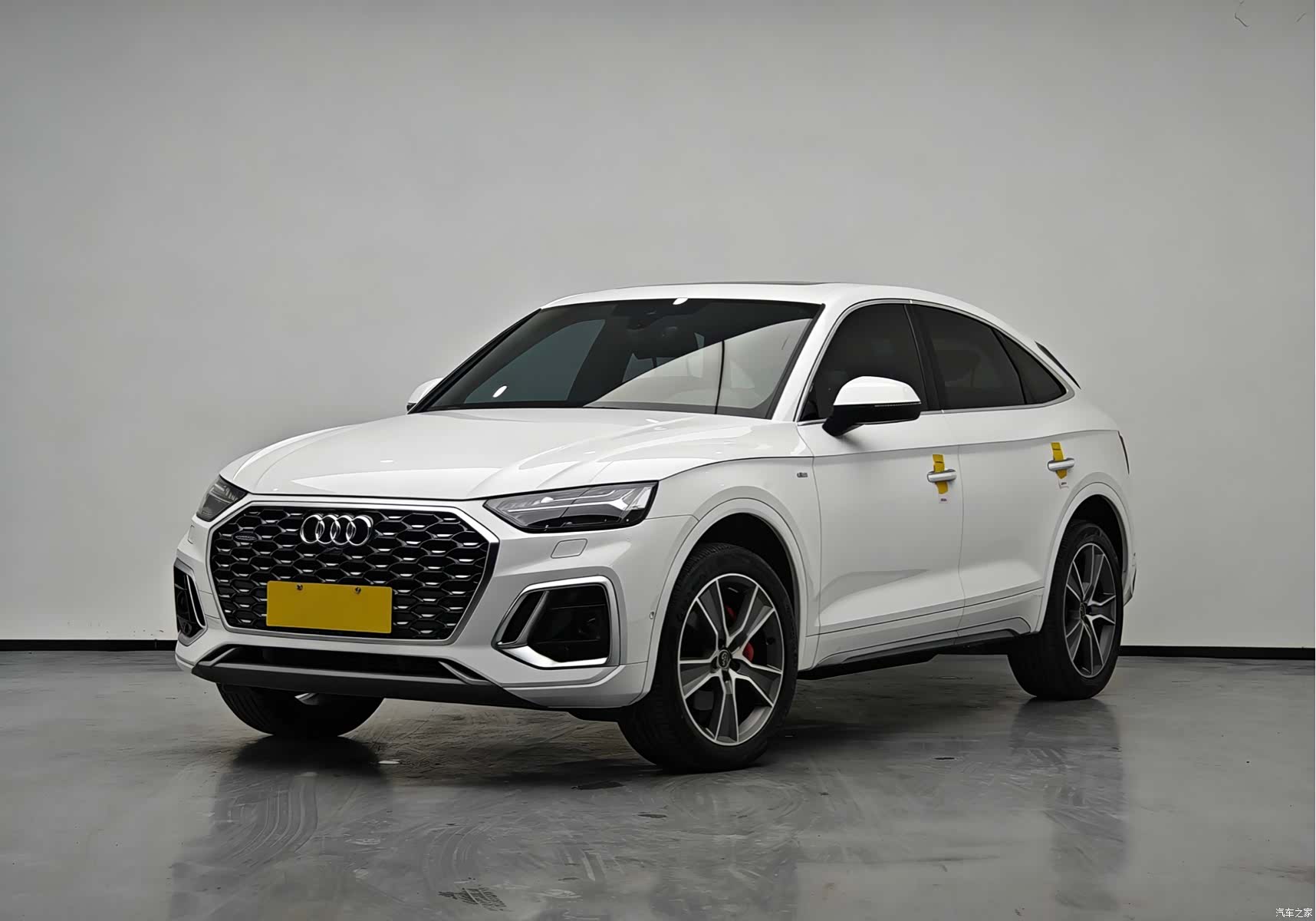 Audi Q5L, 2022 1