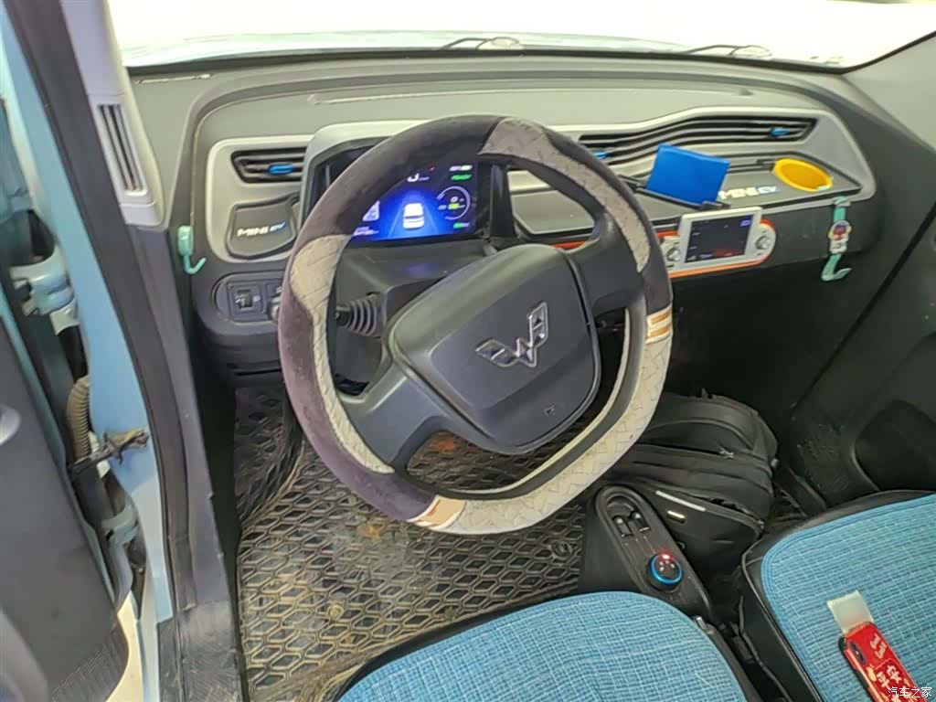 Wuling MINIEV, 2022 11