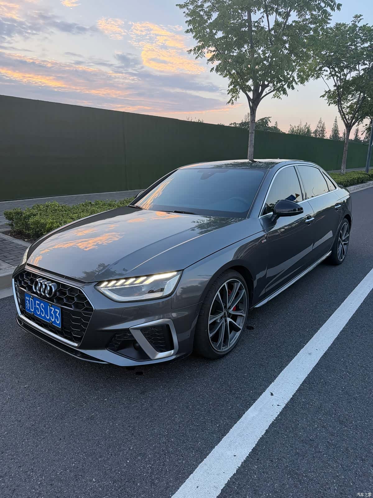 Audi A4L, 2020 1