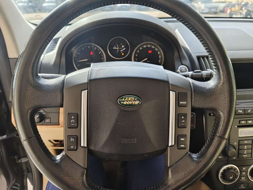 Land Rover Freelander 2