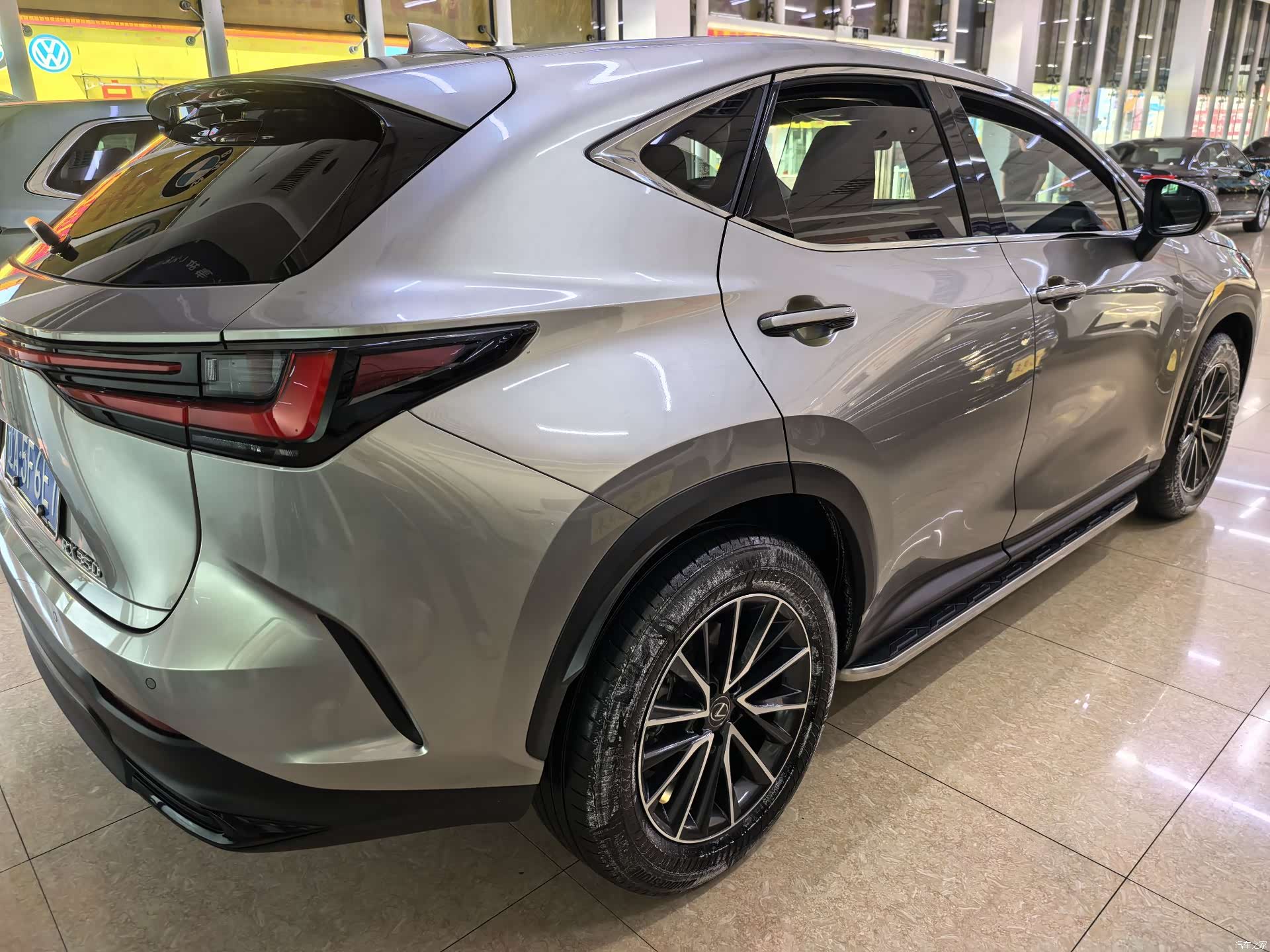 Lexus NX, 2023 4