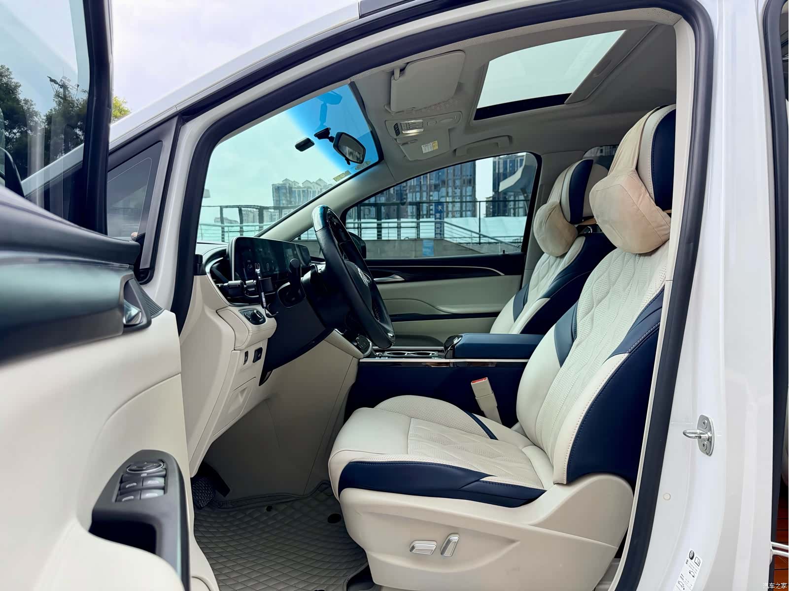 Buick GL8, 2020 7
