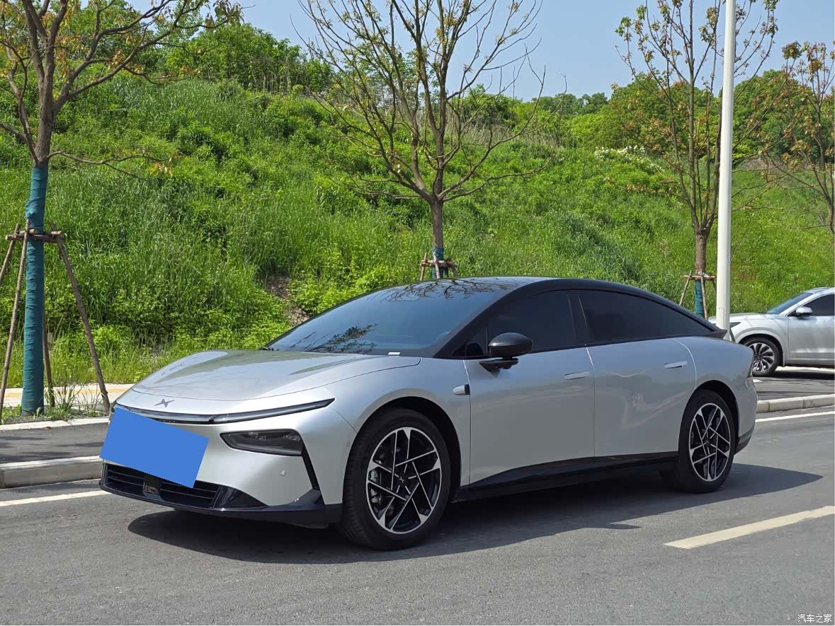 Xpeng P7