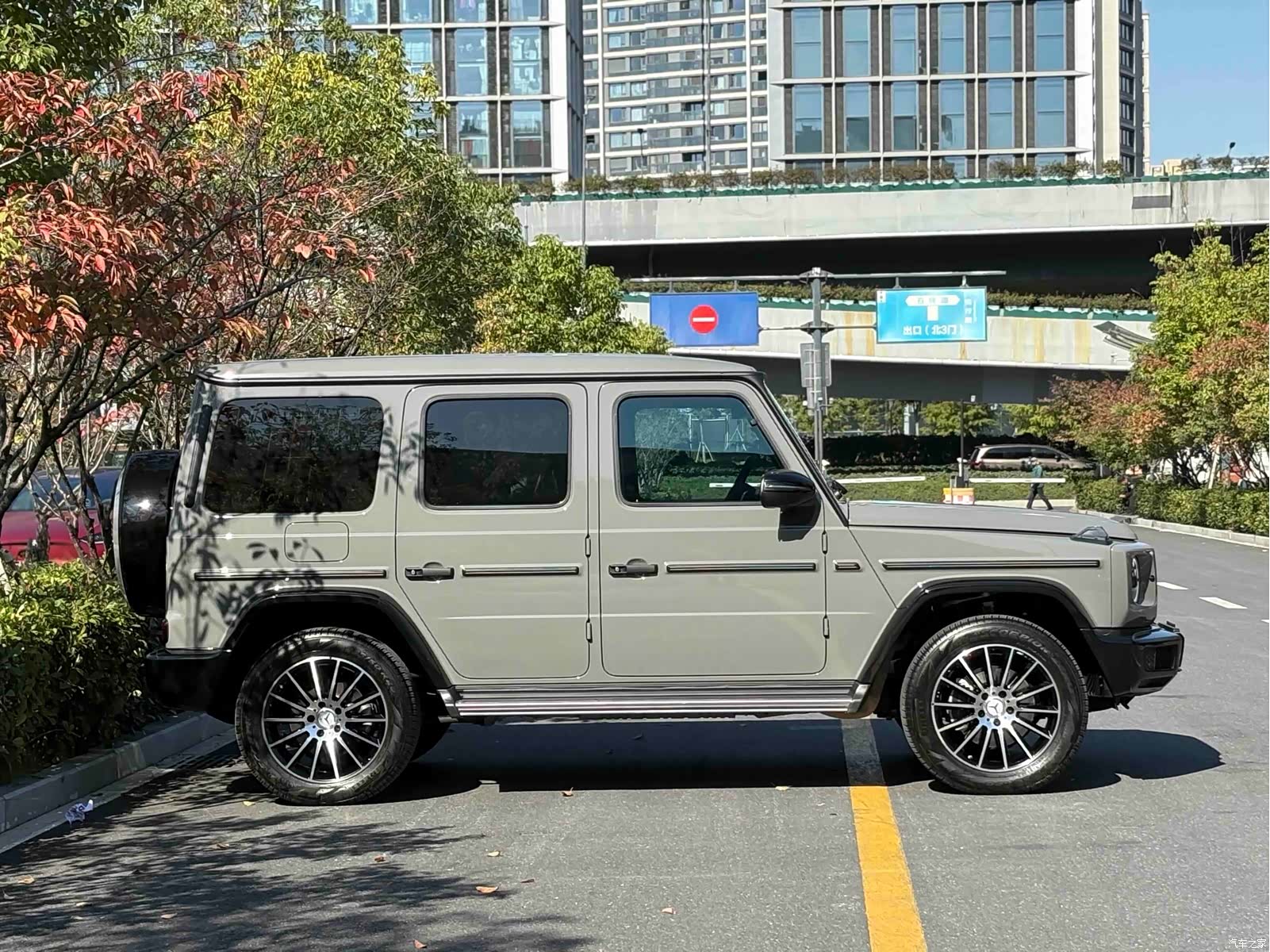 Mercedes-Benz G-Class, 2023 4