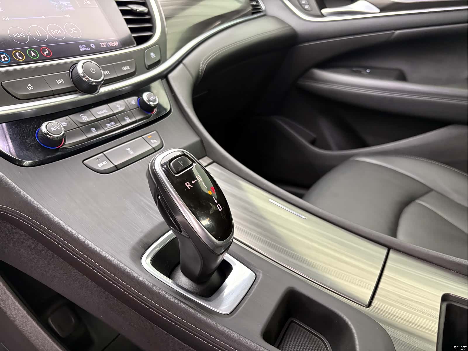 Buick LaCrosse, 2020 10