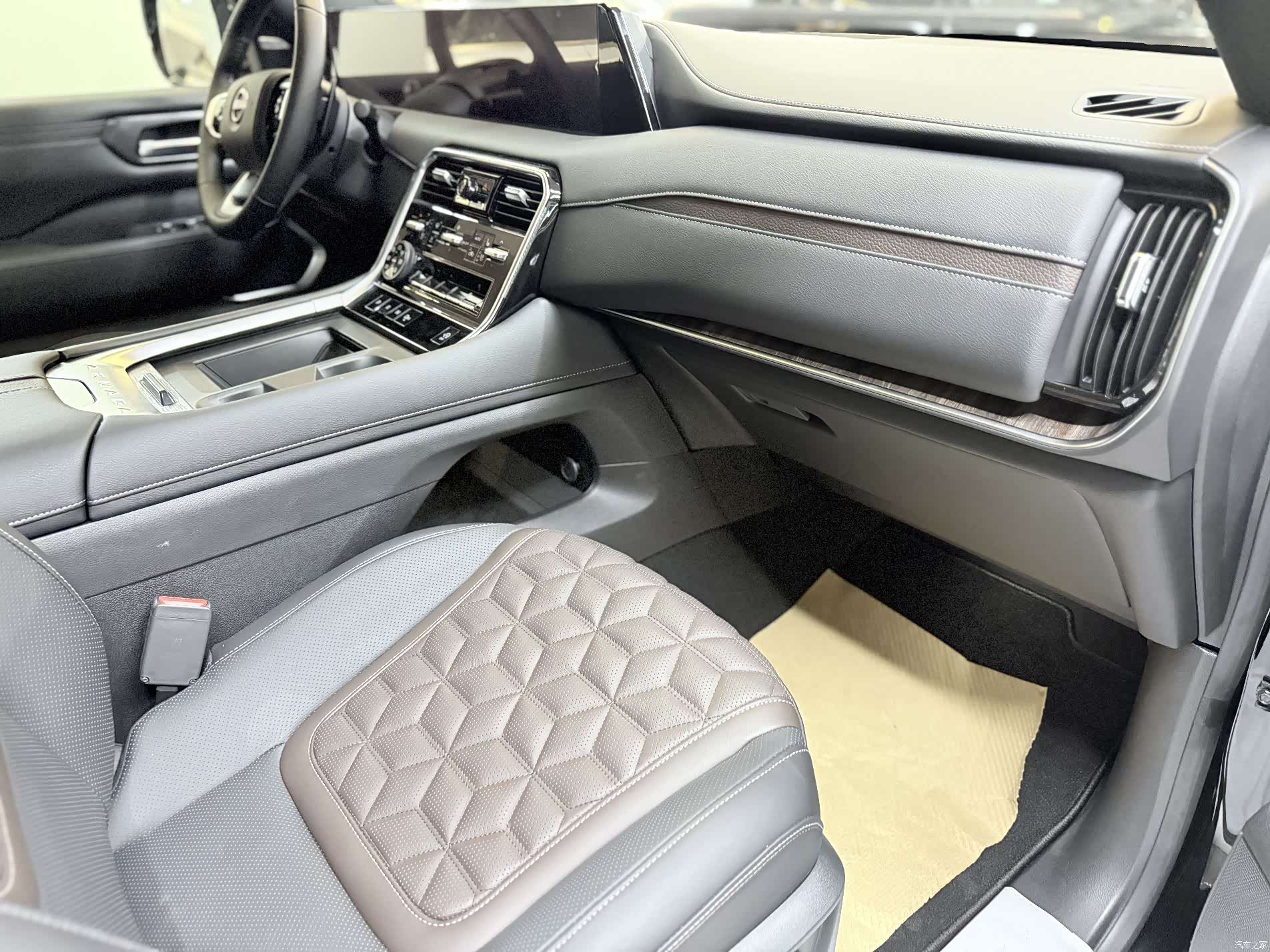 Nissan Patrol, 2025 15