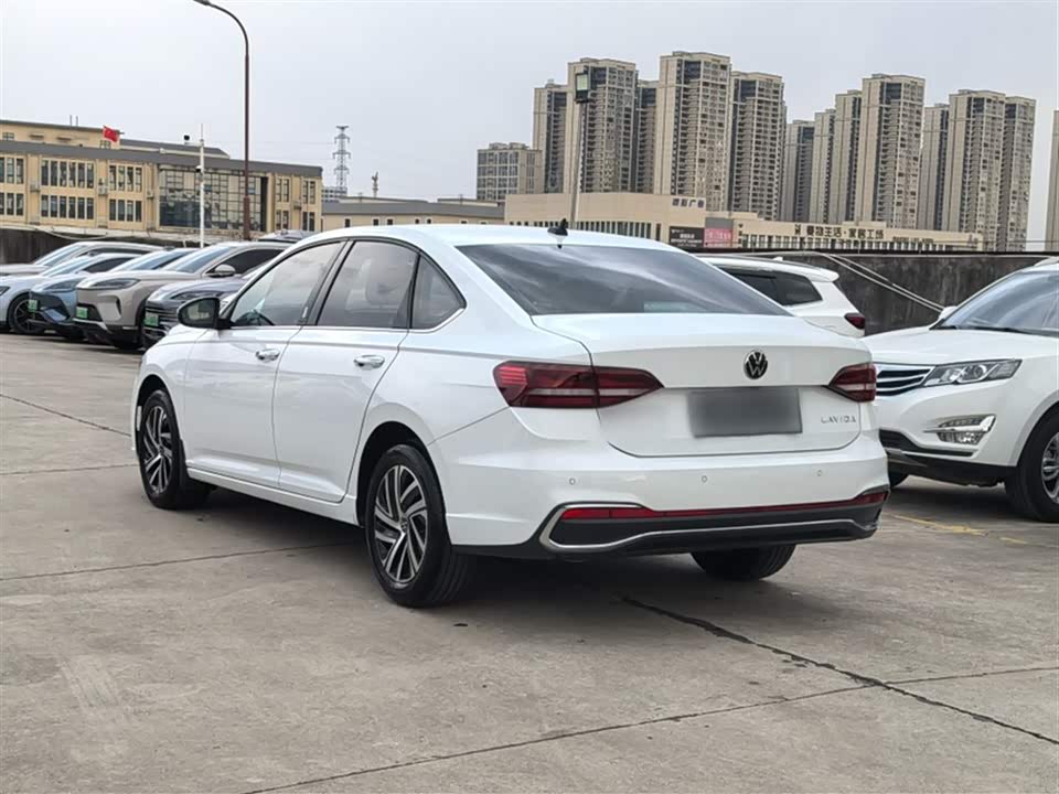 Volkswagen Lavida