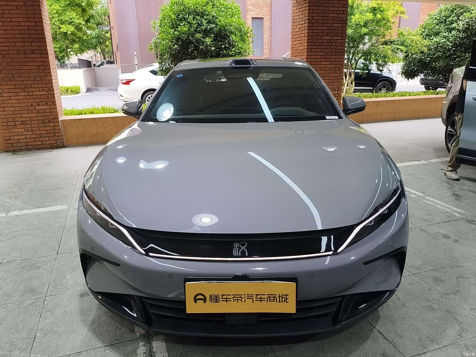 BYD Han, 2025 16