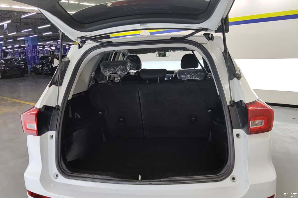 Haval M6, 2021 4