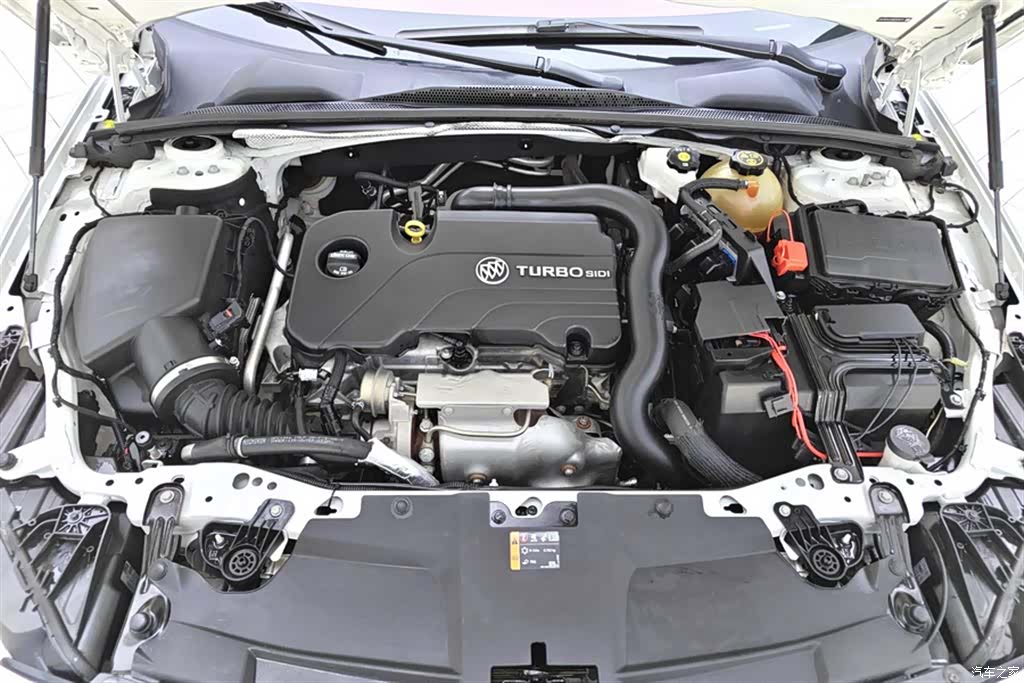 Buick Regal, 2021 10