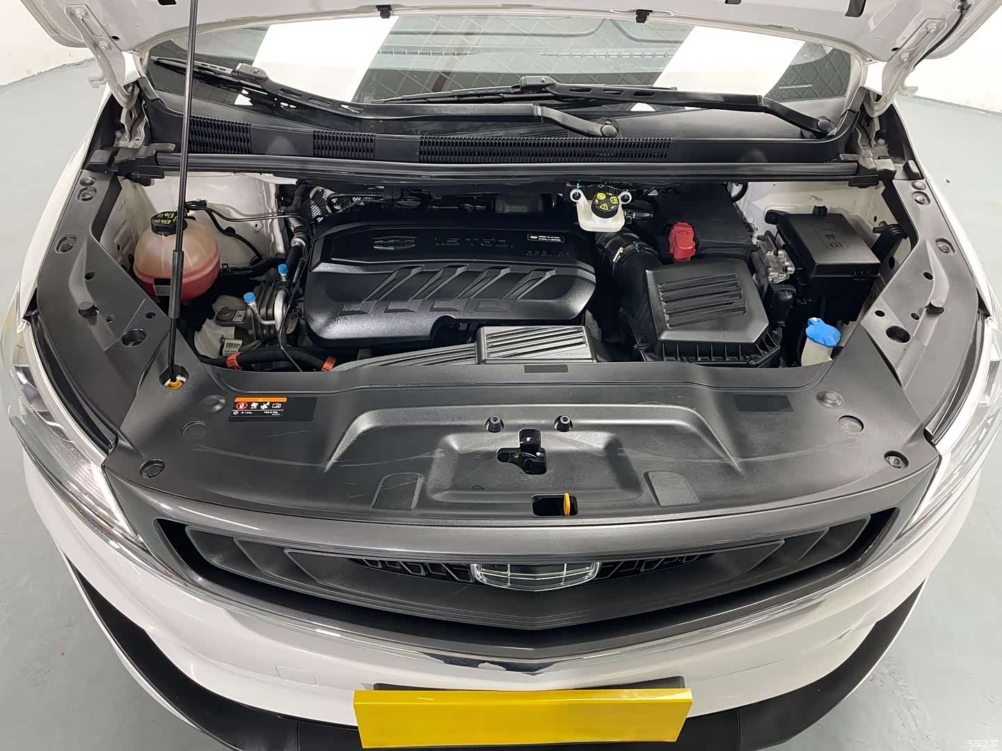 Geely Jiaji, 2021 15