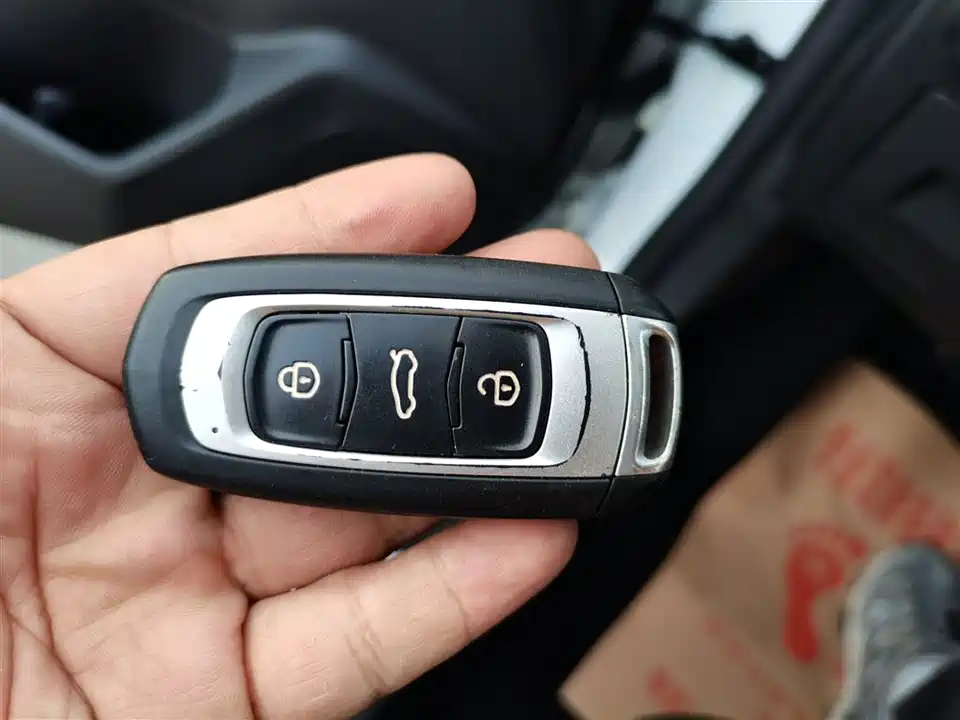 Geely Vision X3