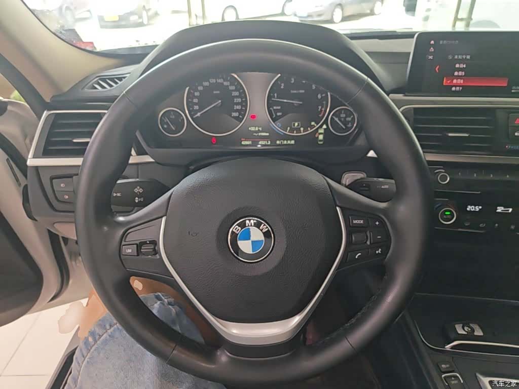 BMW 3 Series, 2019 7