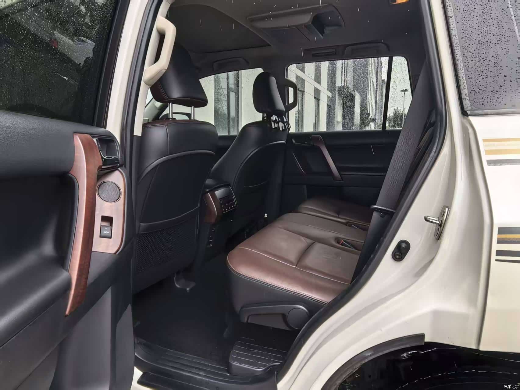 Toyota Prado, 2017 6