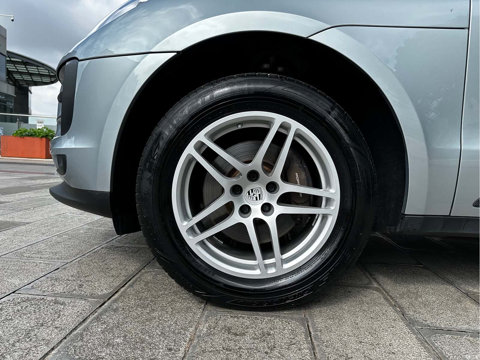 Porsche Macan, 2020 все фото