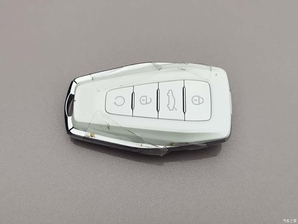 Geely Icon, 2025 19