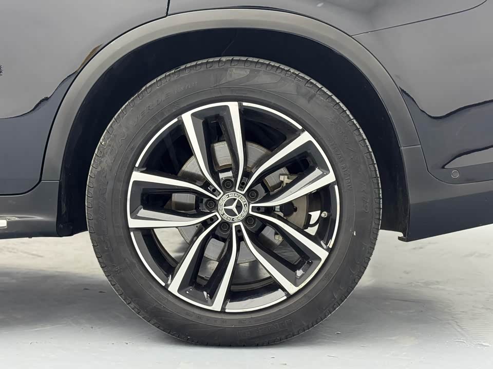 Mercedes-Benz GLC Mercedes-Benz GLC