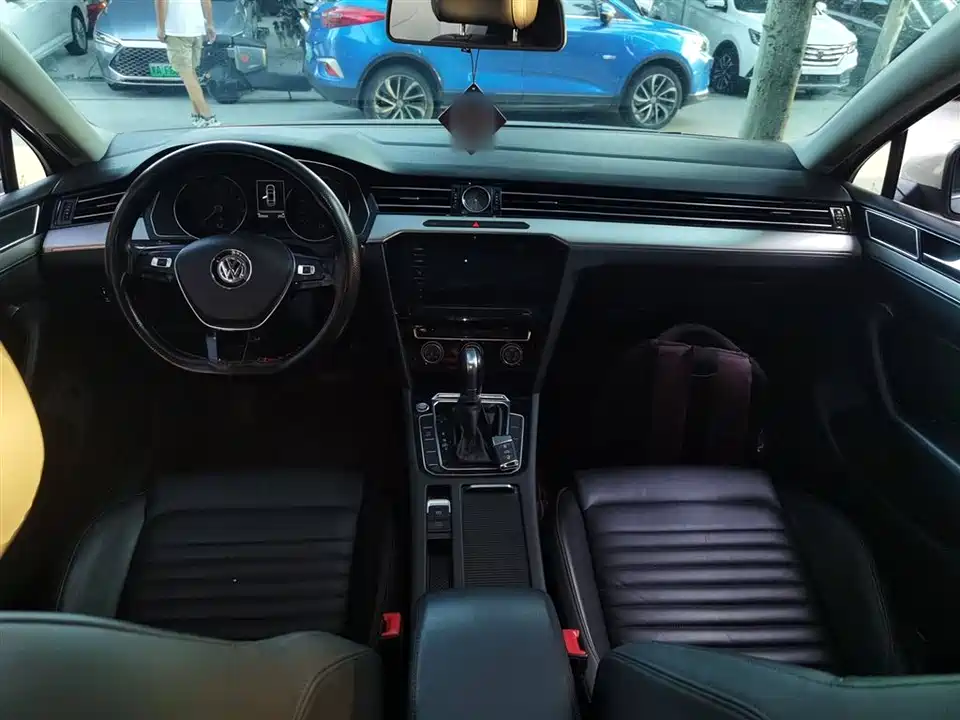 Volkswagen Magotan