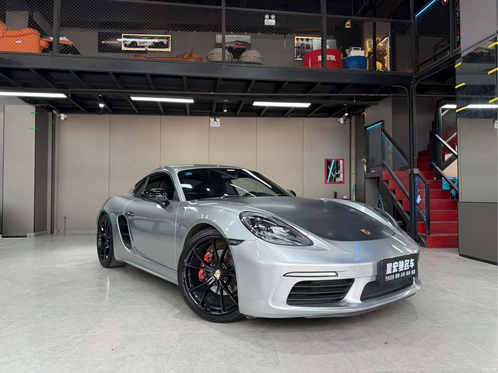 Porsche Cayman, 2017 7