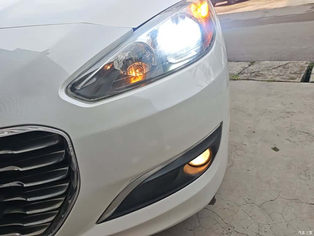 Peugeot 308, 2016 24