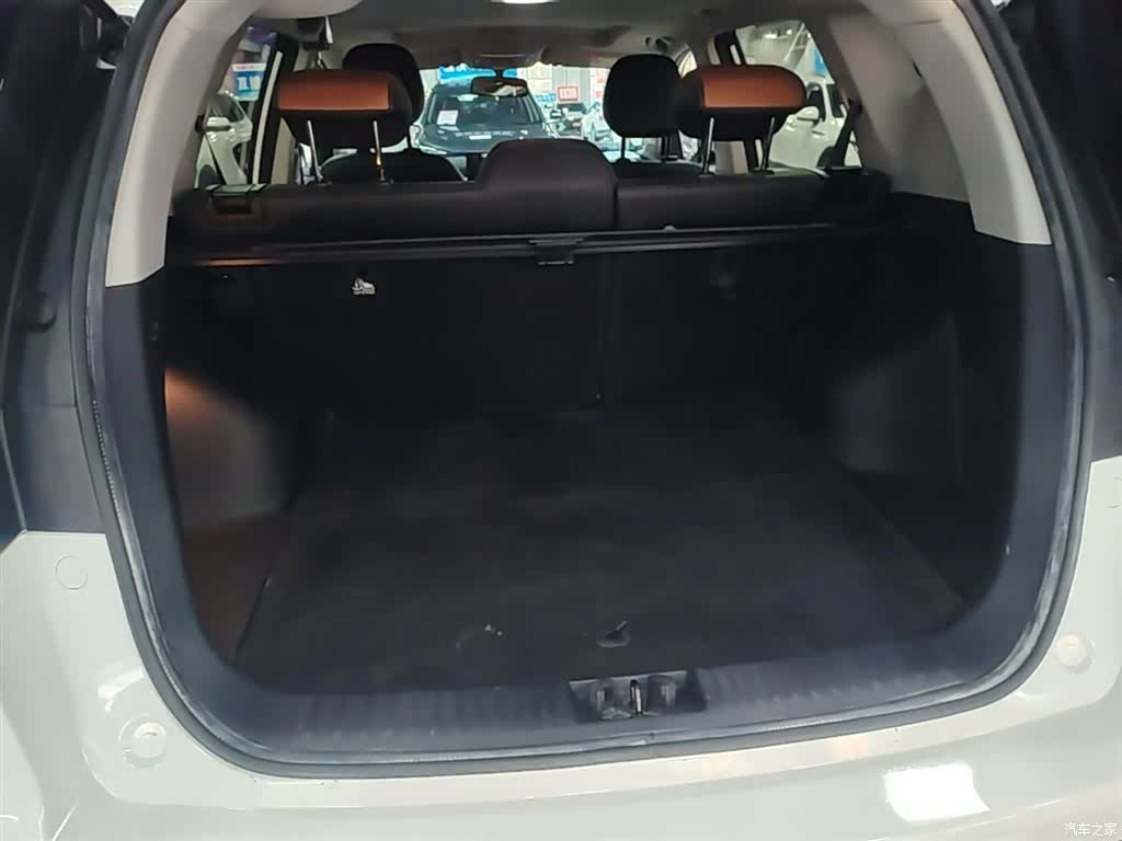 Geely X6, 2020 15