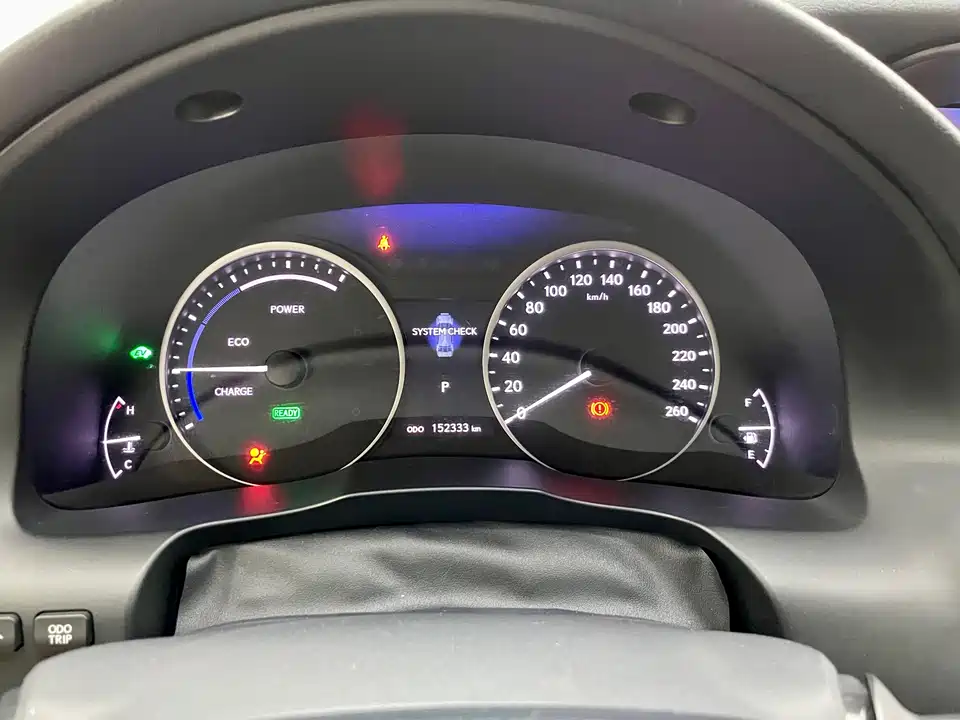 Lexus ES