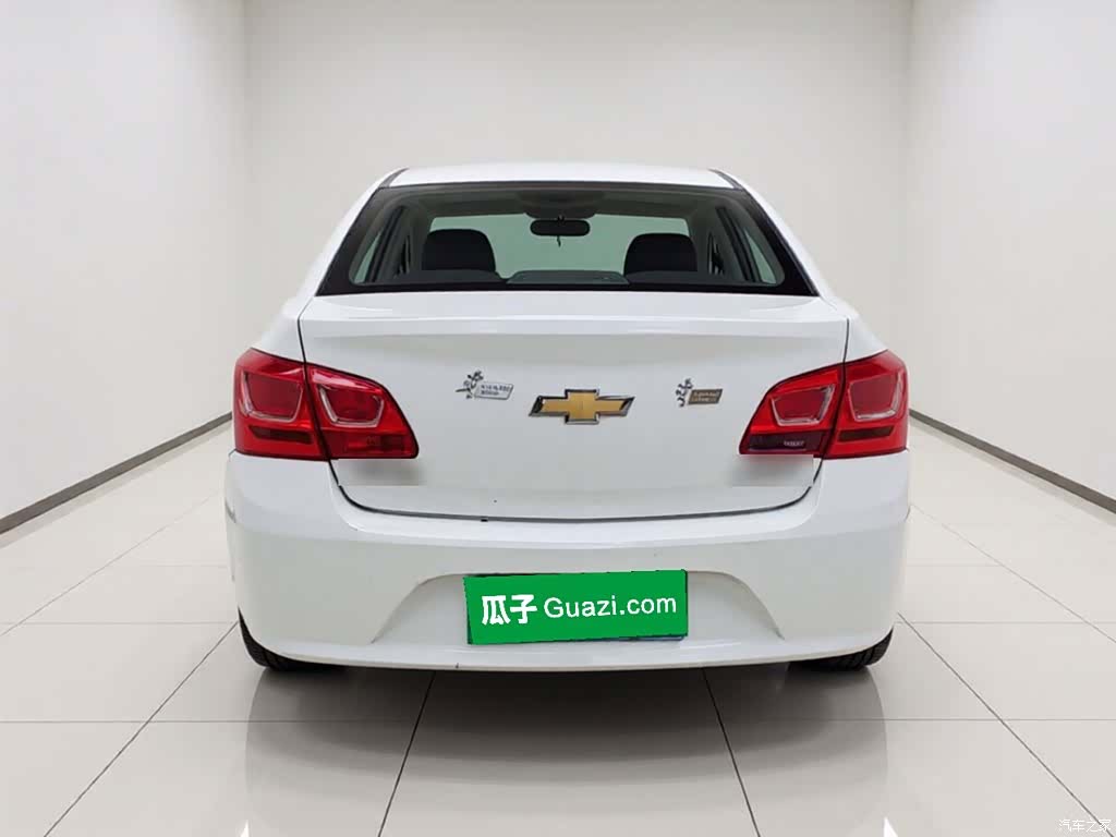 Chevrolet SE, 2015 все фото