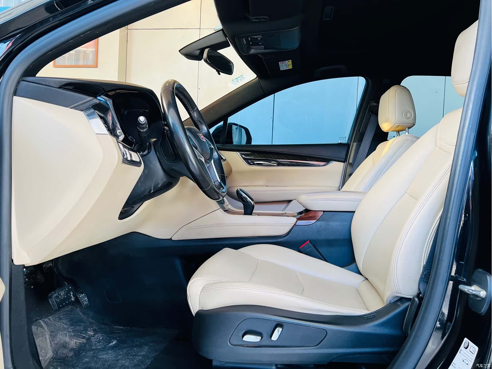 Cadillac XT5, 2016 9