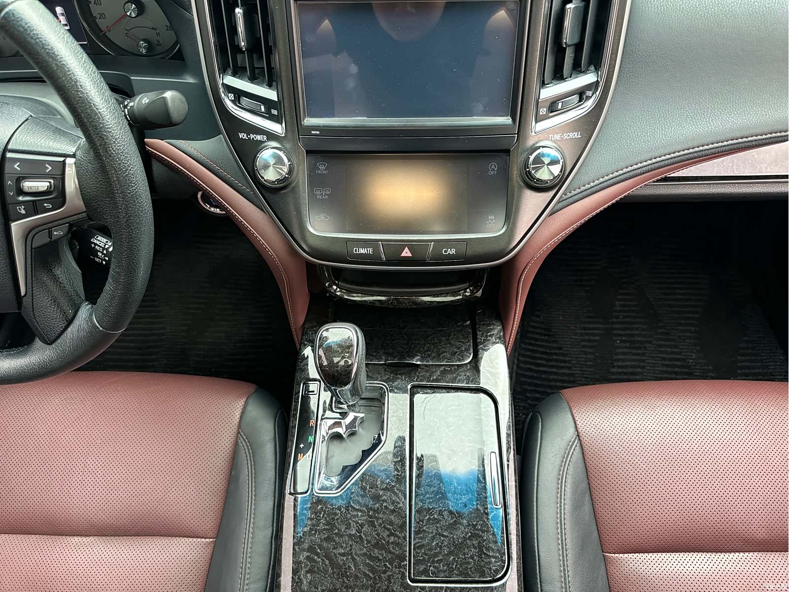 Toyota Crown, 2019 11