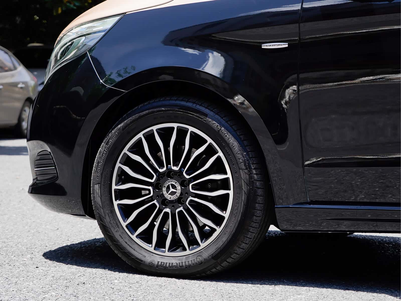 Mercedes-Benz V-Class, 2020 7
