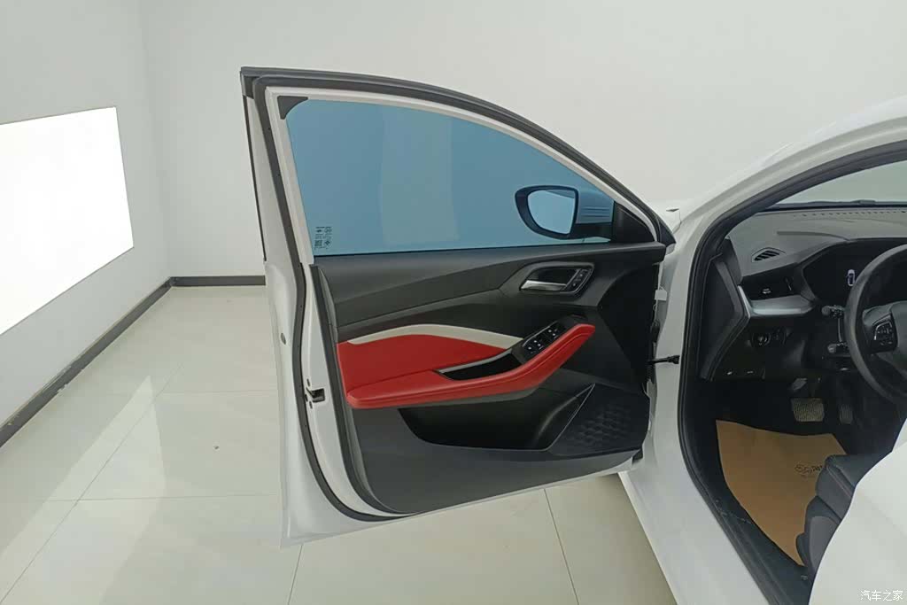 MG MG5, 2024 7