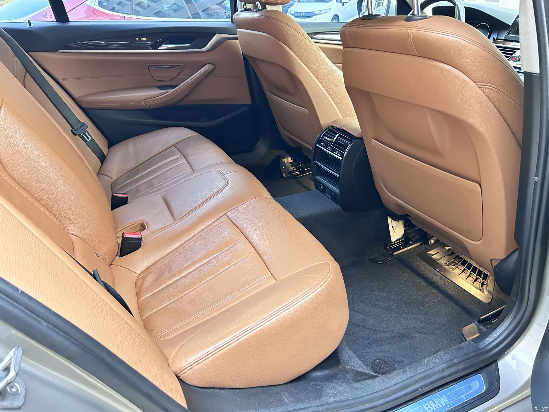 BMW 5 Series, 2018 9