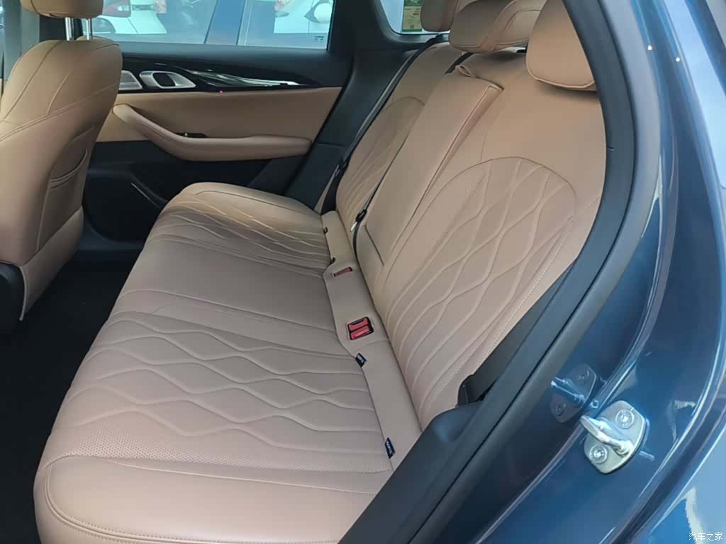 Geely A7, 2025 17