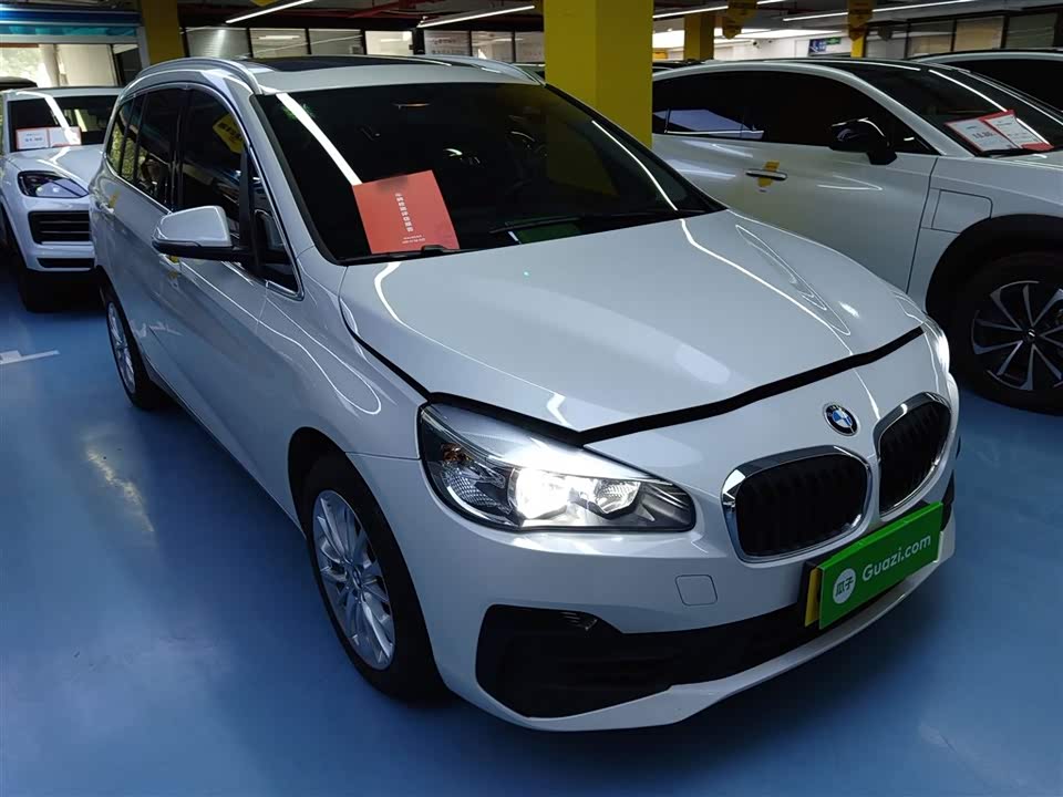 BMW 2 series multifunctional station wagon