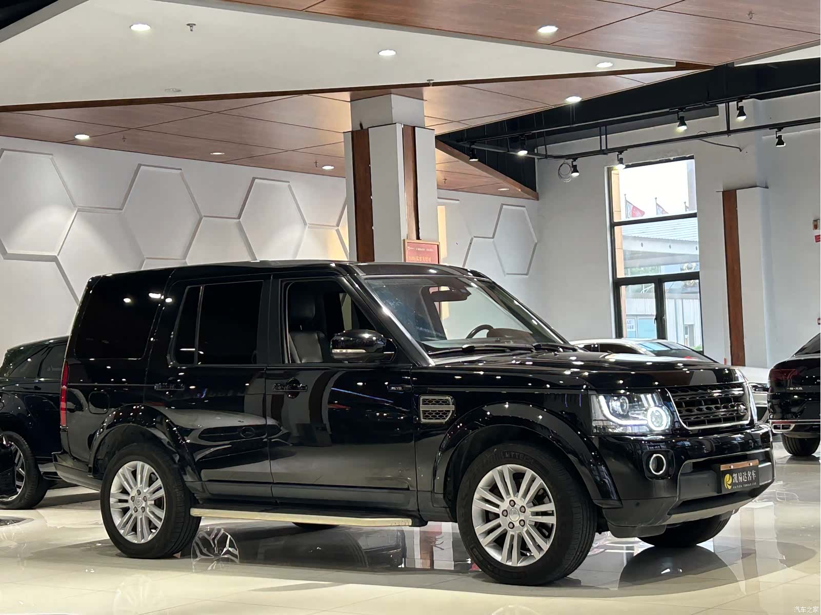 Land Rover Discovery, 2017 4