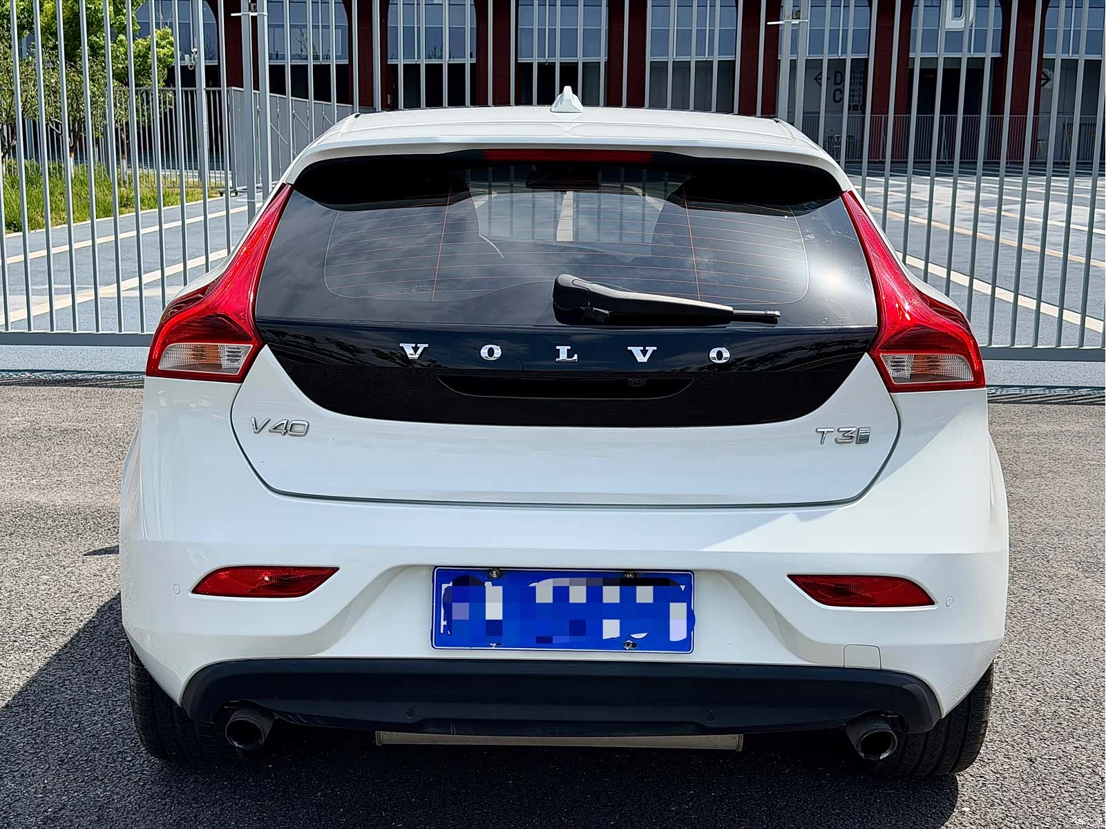 Volvo V40, 2017 4