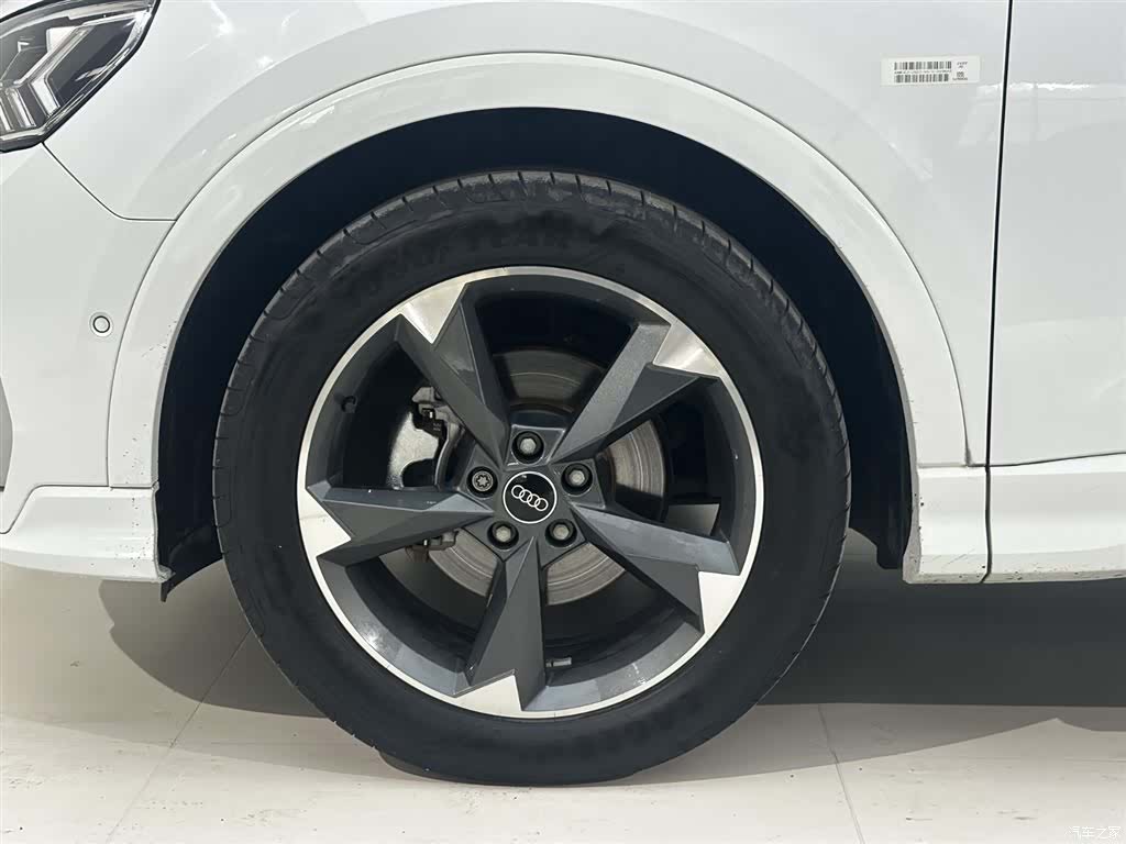 Audi Q3, 2022 26