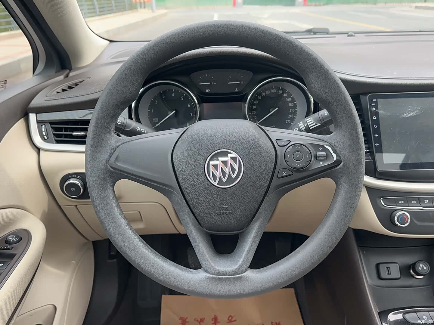 Buick Verano, 2017 16