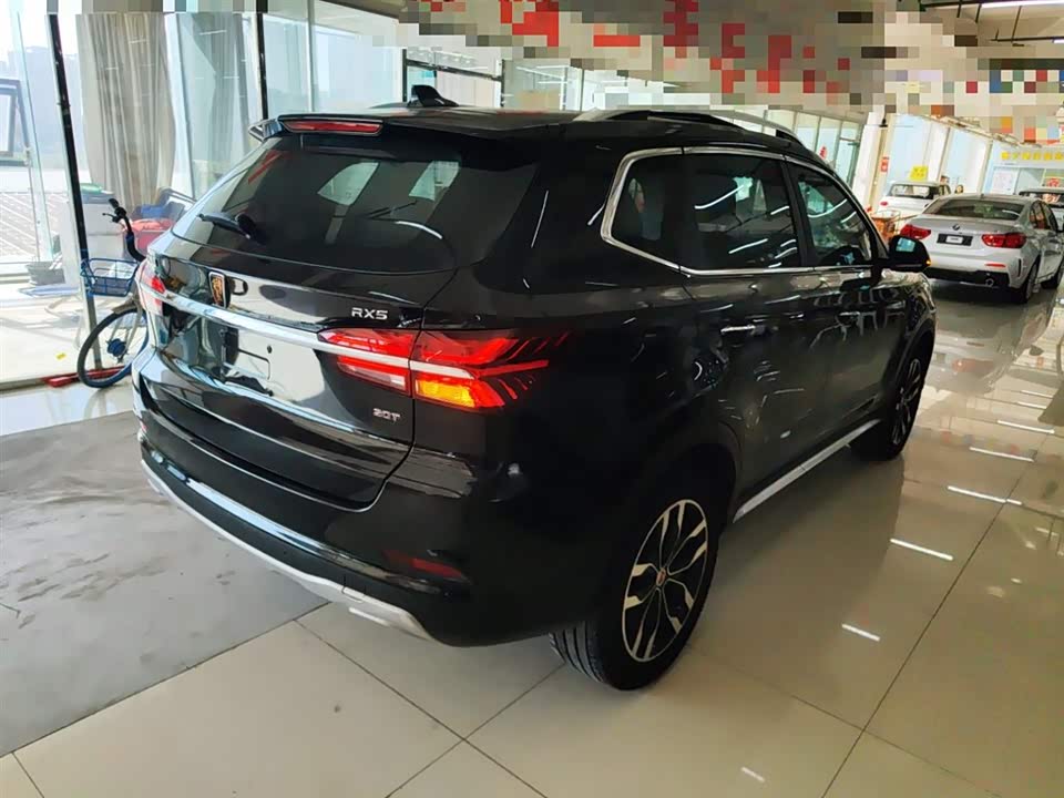 Roewe RX5