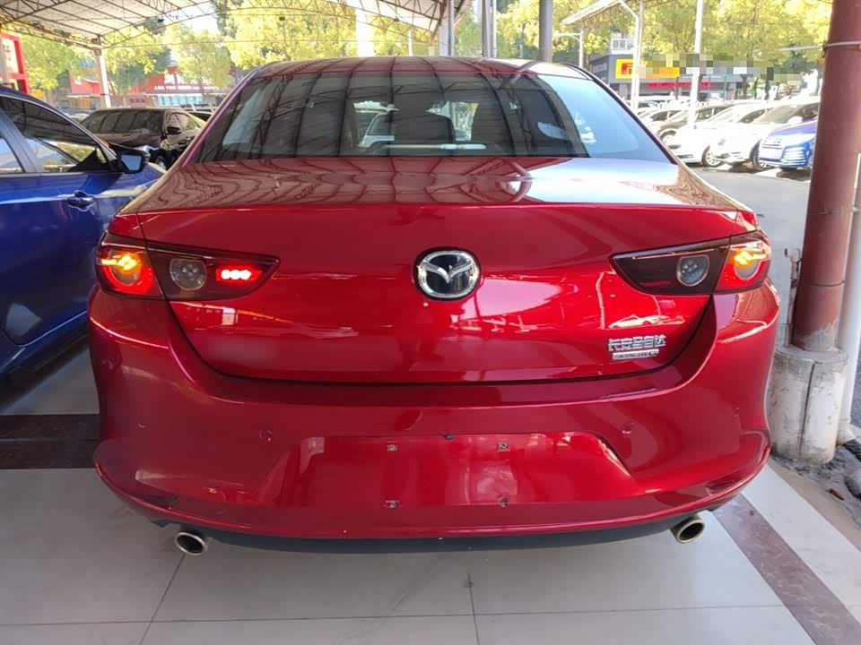 Mazda 3 Angkesaila