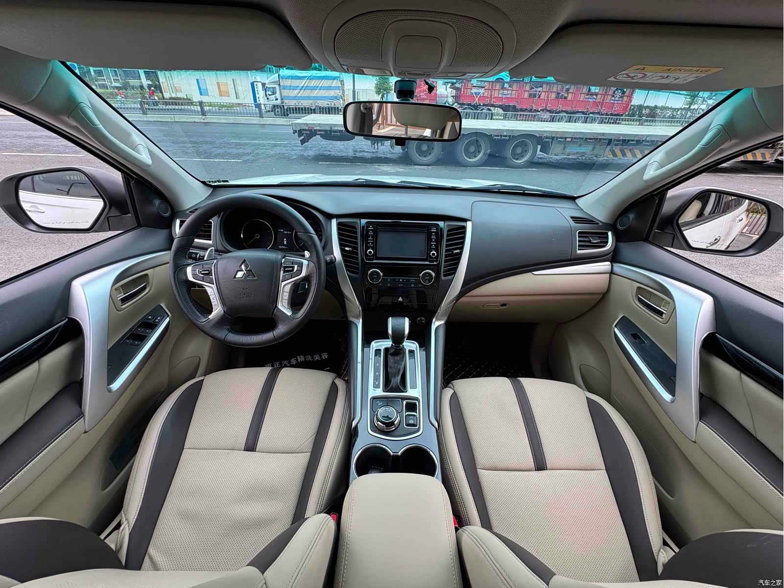 Mitsubishi Pajero, 2019 все фото