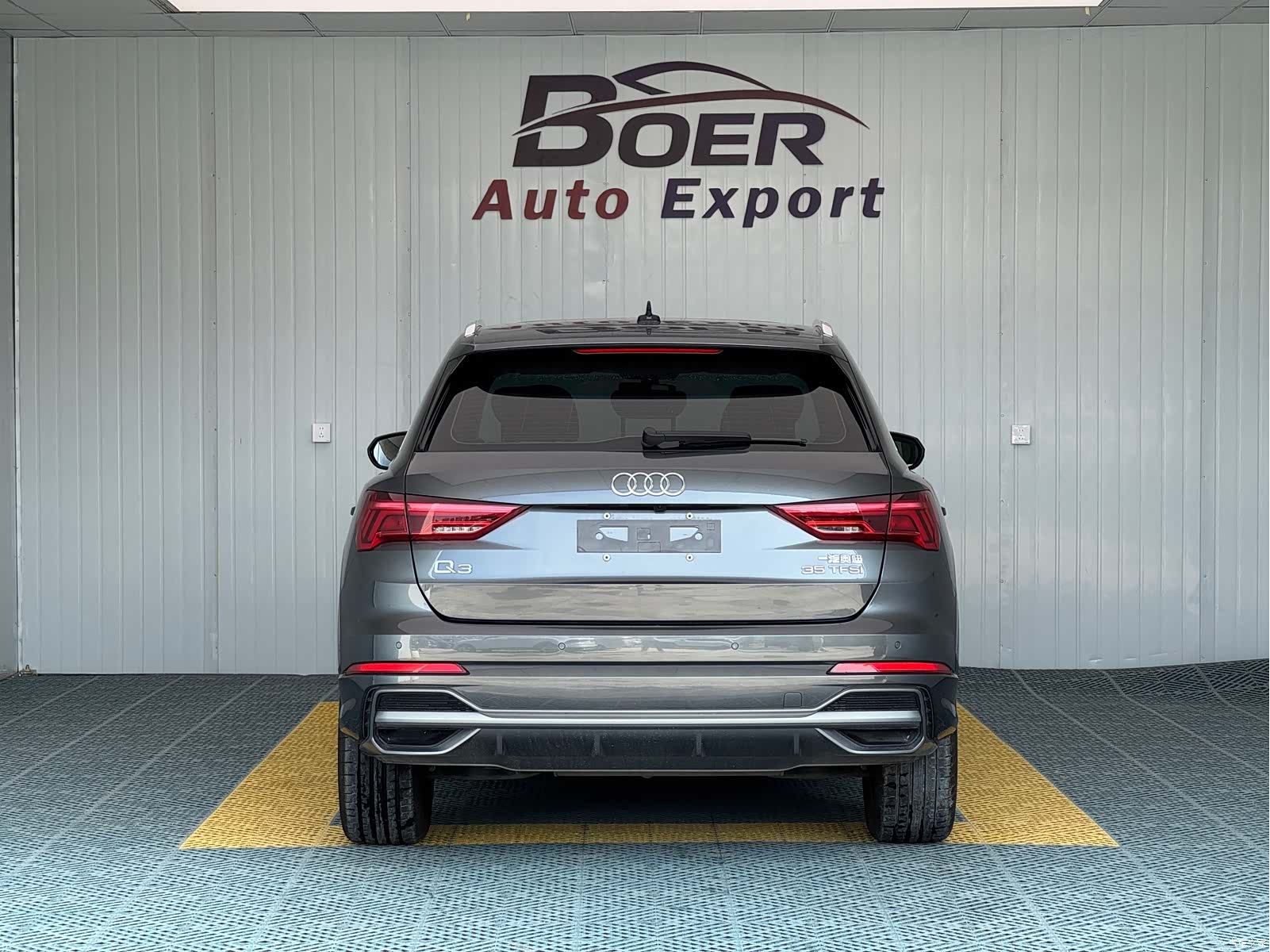 Audi Q3, 2021 4