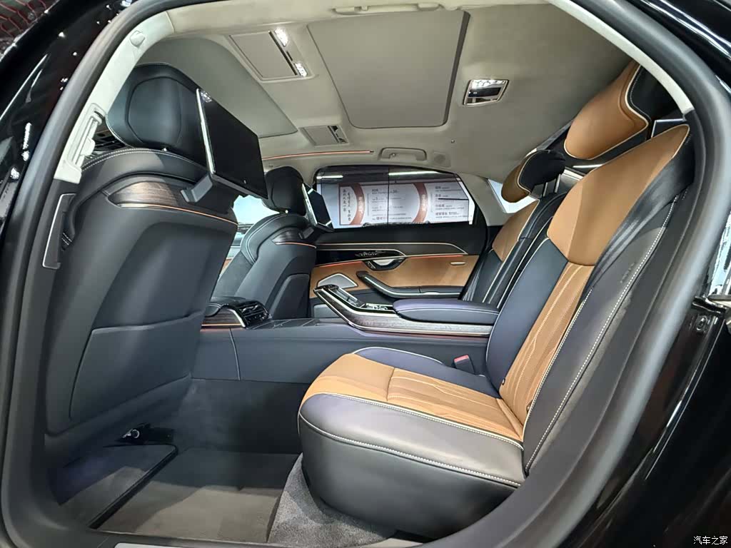 Audi A8L, 2022 25