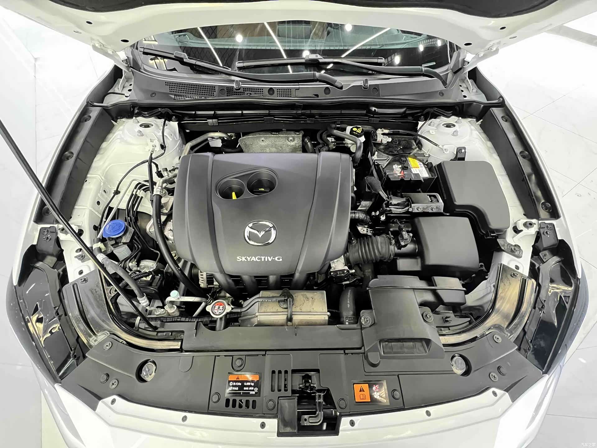 Mazda CX-4, 2023 18