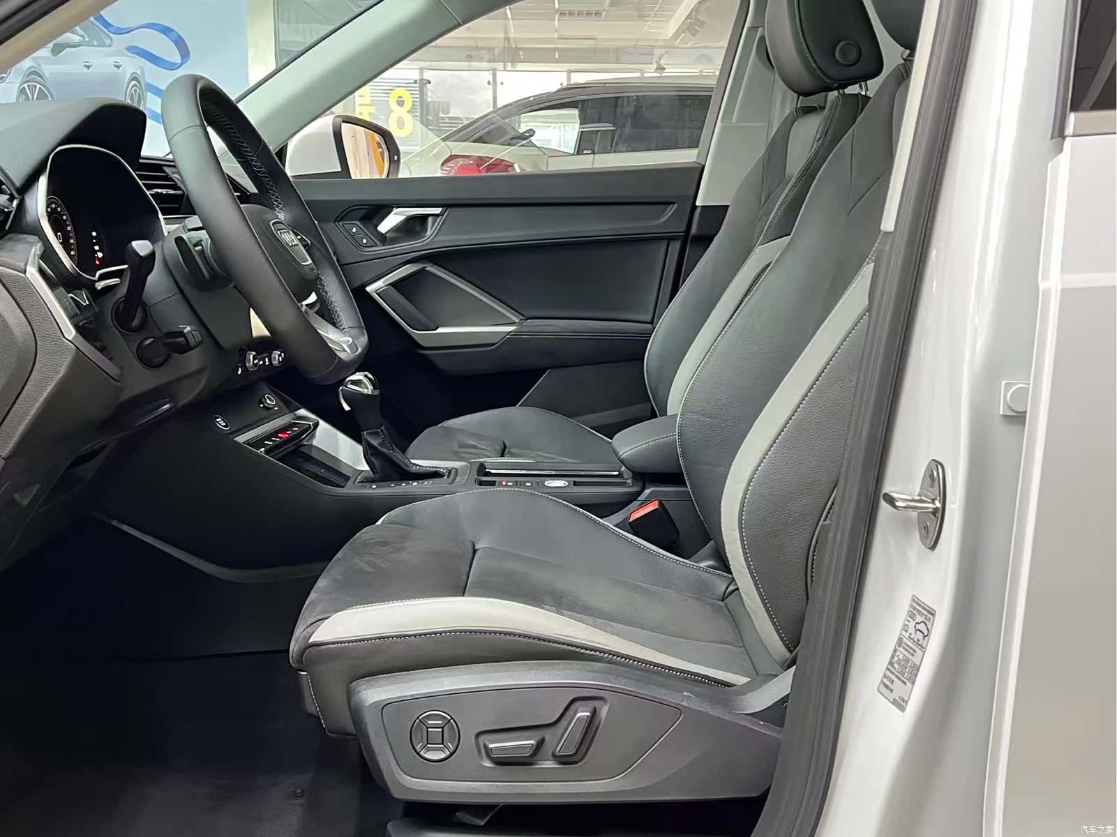 Audi Q3, 2022 15