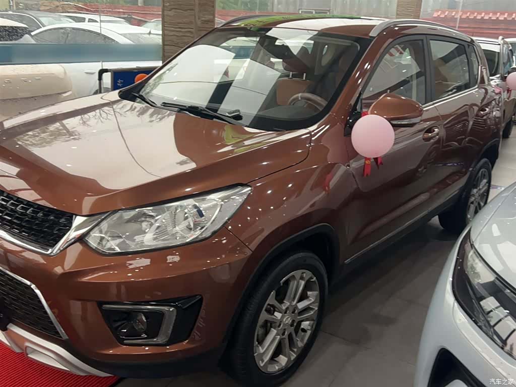 BAIC X35, 2018 7