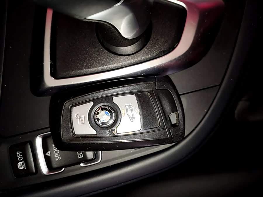 BMW 3 Series 2015, фото 8
