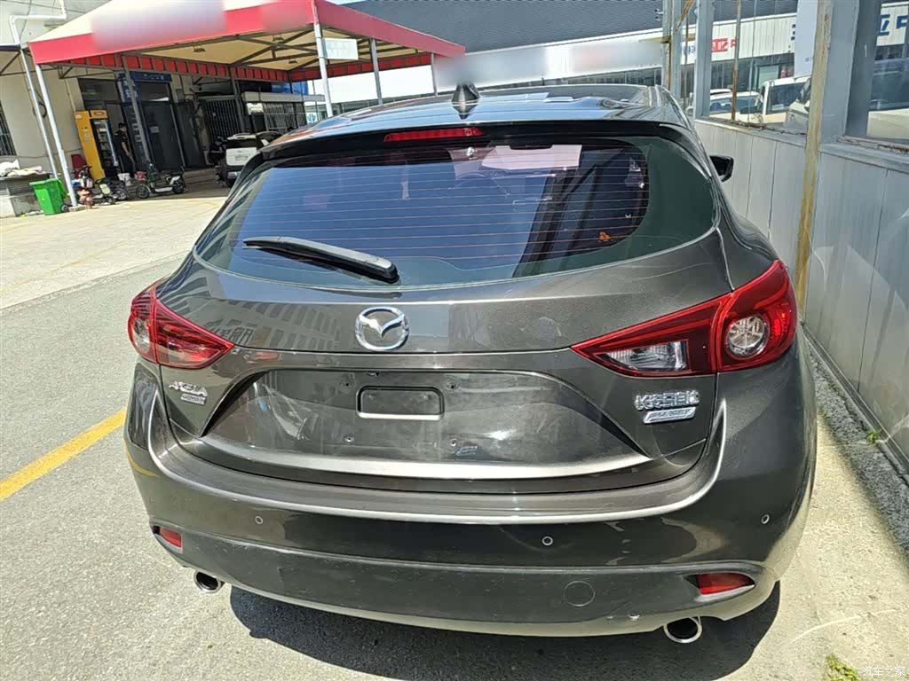 Mazda Mazda3, 2015 6